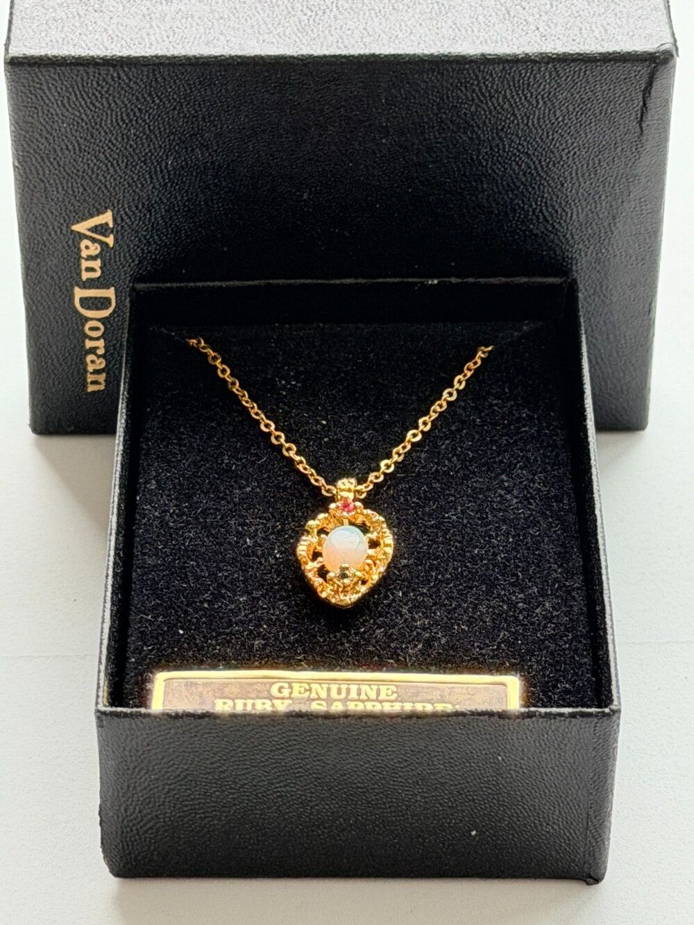 Van Doran Vintage Gold Tone Genuine Opal Accents Pendant Necklace Original Boxed